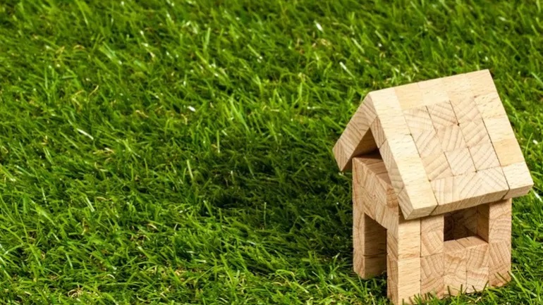 Real estate as a career: Myths and tips to begin